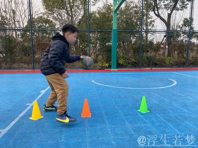 和平里第一小学:篮球助力腾飞,赋能体育成长 和平里第一小学:篮球助力腾飞,赋能体育成长